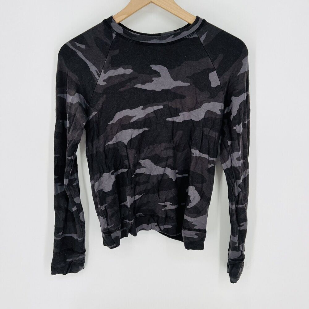 Athleta Girl Cozy Cross Your Fingers Black Camo Sweatshirt Girls Size XL 14